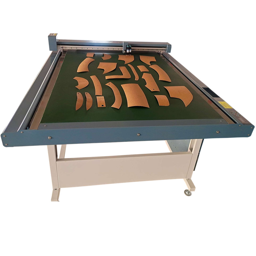 Paper Pattern Inkjet Flatbed Cutter Plotter , Clothing Pattern Print And Cut Plotter