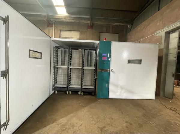 Quality Large Scale Chicken Egg Hatching Machine ONELYE 19200 Egg Or Duck Incubators for sale