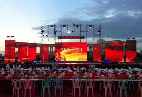 Quality Gflow Series P3.9-7.8 P10.4mm LED Display Screen For Shopping Center Stage Church Tourist Attraction Event for sale
