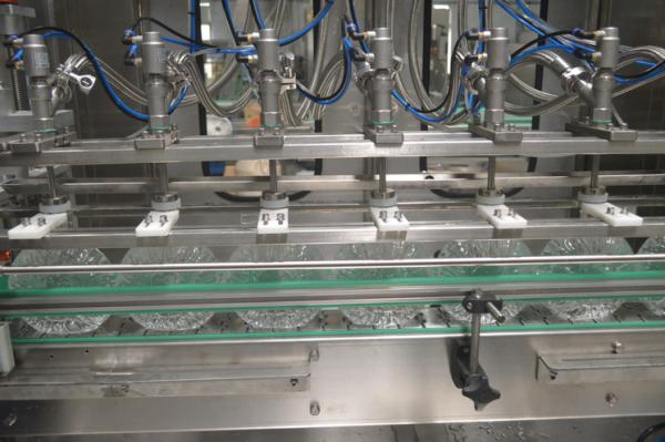 Quality Negative Pressure Volumetric Filling Machine Customized Capacity for sale