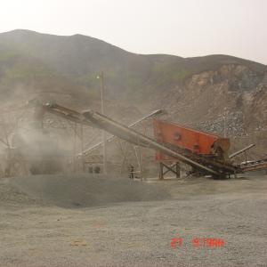 China Sand Vibrating Screen Stone Sorting Machine 30 - 520m3/H on sale