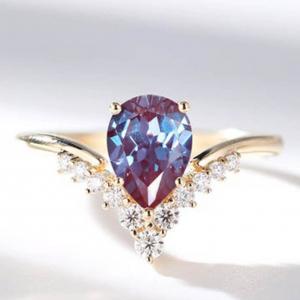 China 925 Sterling Silver CZ Dainty V Shape Rings Pear Cut Alexandrite Jewelry Ring on sale