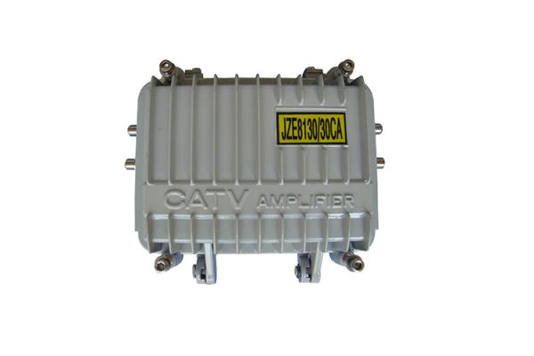 Quality 47-860MHz 2 Way RF Cable TV Line Extender Amplifier With AGC High Gain For CATV for sale