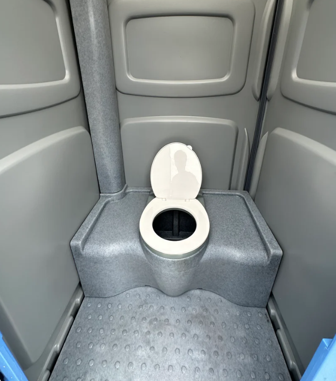 Wholesale Outdoor HDPE Prefab Plastic Portable Toilet Cabin Modern Chemical Toilet UV-proof Public Toilet Cabin Modern Mobile WC Mobile Toilet for