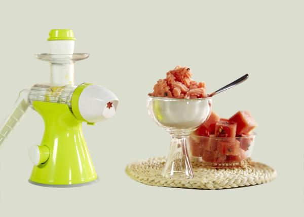 Quality Convenient Pineapple Hand Ice Cream Maker Energy Saving OEM Accepted for sale
