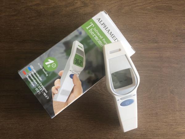 Quality Medical Temperature Gun , No Touch Forehead Thermometer With  LCD Display for sale