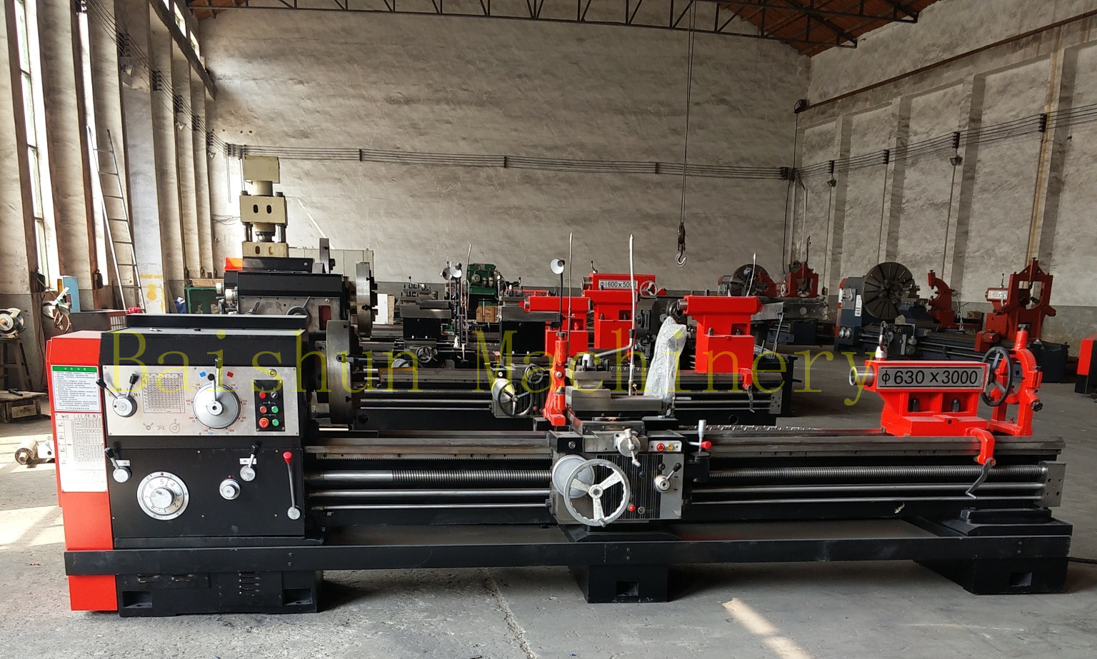CW6163 Horizontal Engine Lathe Machine / Reliable Large Manual Lathe Machine