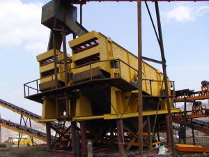 China YK Vibrating Sand Screening Machine 30-520TPH Coal Vibrating Screen on sale