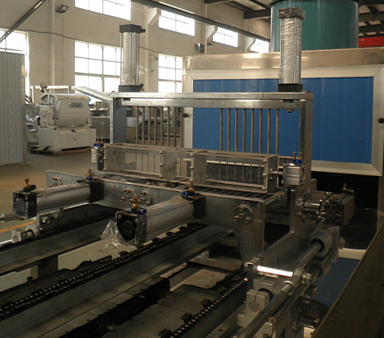 A to Z Lollipop Production Line Process Machine Custom Boni Bear Hear Mikey Rose Shaped 150kg/H 300kg/H