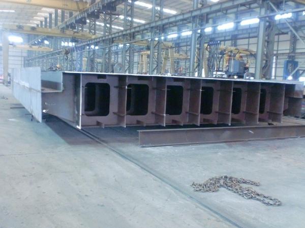 Quality Heavy Duty Building Steel Frame Pre - Fabrication Commercial Steel Buildings for sale