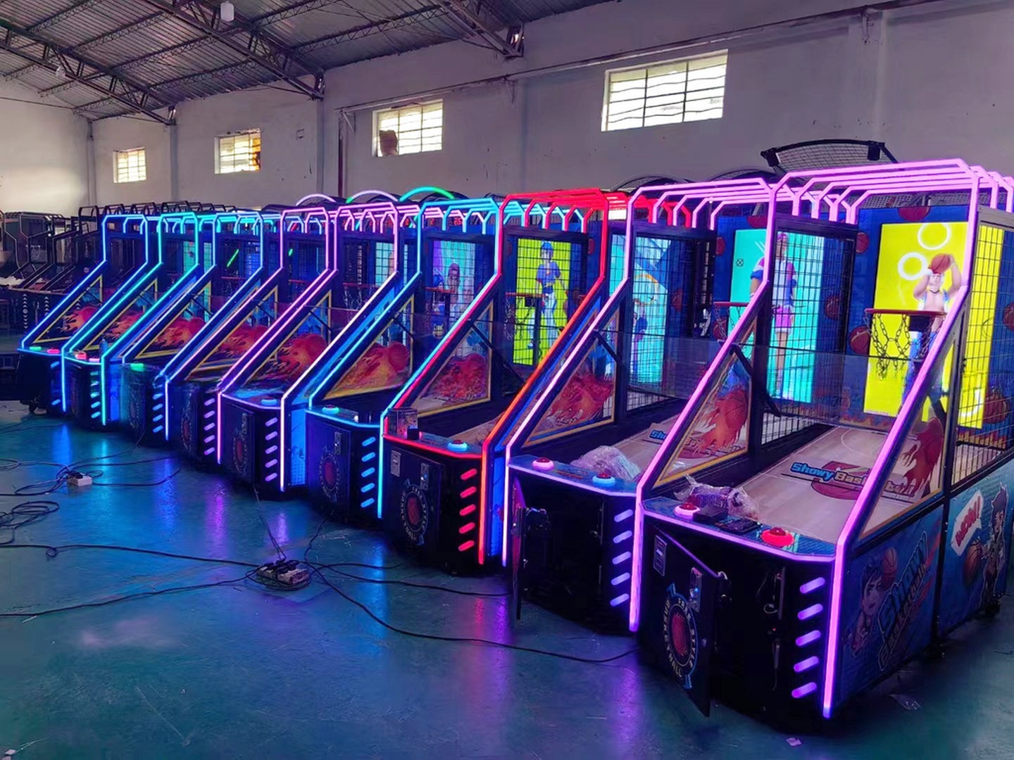 LED Large Full Size Basketball Arcade Game Machine For Fun City