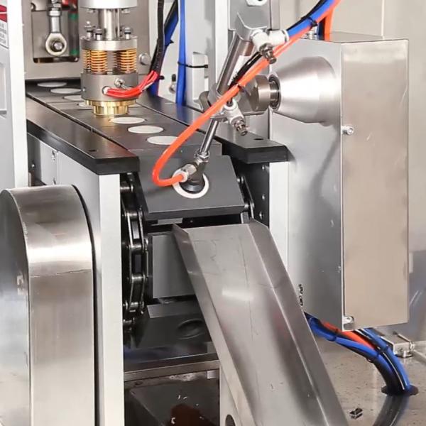 Quality 700kg Coffee Capsule Carton Packing Machine Servo Auger And Nitrogen Flushing Function for sale