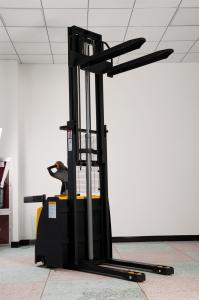 Wheeled Width 550mm 3000mm Fully Electric Lift Pallet Stacker