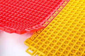 Buy cheap Multifunction Interlocking Playground Mats , Multicolor Portable Modular Flooring product
