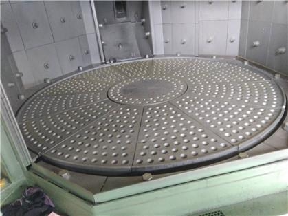 Quality Load 400kg Turntable Shot Peening Machine Casting Parts Cleaning for sale