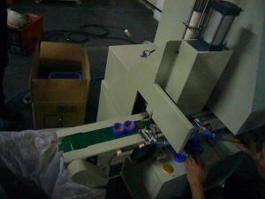 China Fully  Automatic caps wads inserting machine helps to reject damaged caps on sale