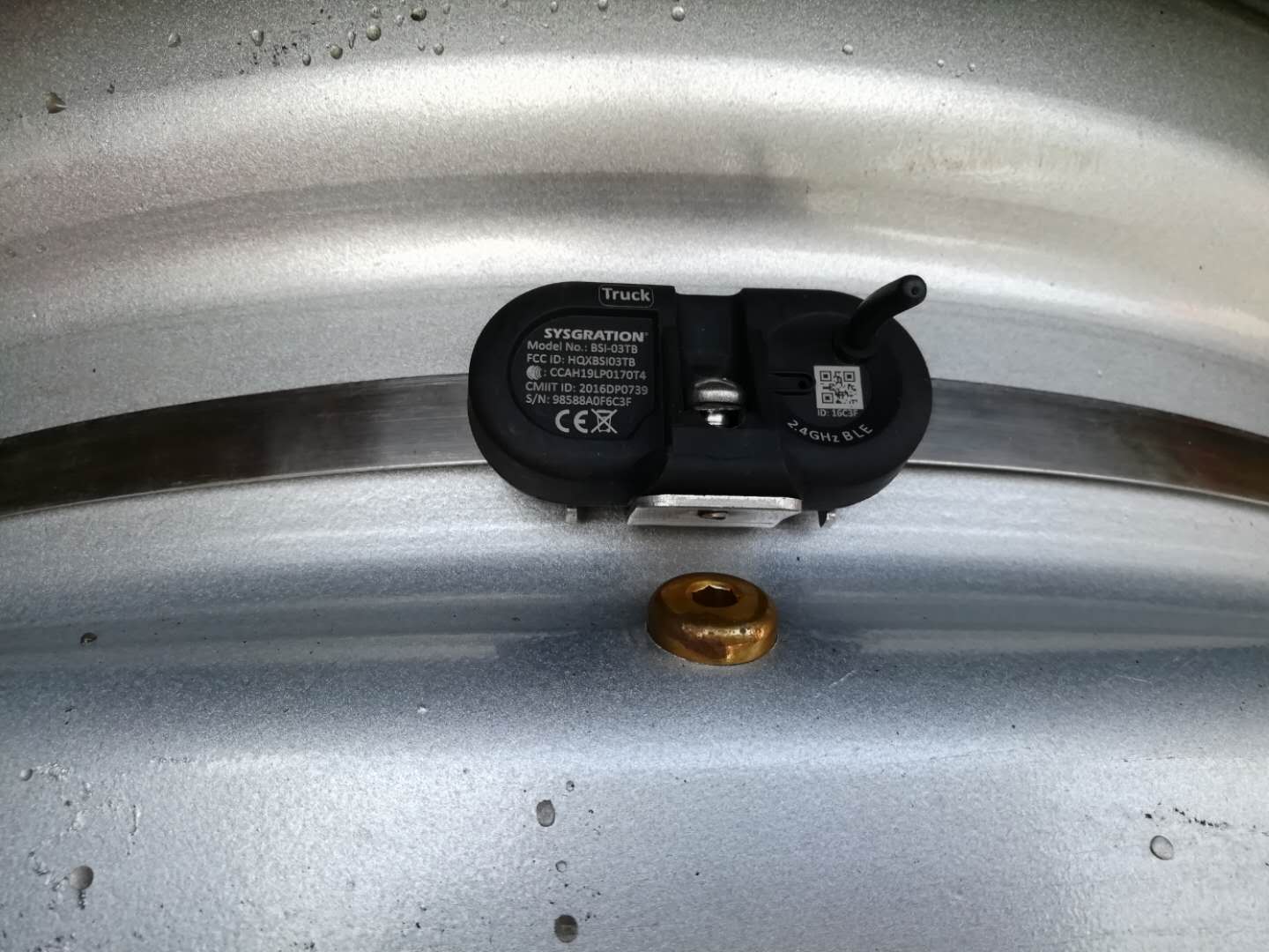 External 2.4V 550 MAh TPMS Tire Pressure Sensors For Truck