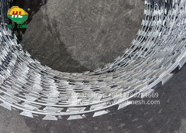 Quality Flat Loop BTO-22 Razor Wire Fence Top 900mm for High Security for sale