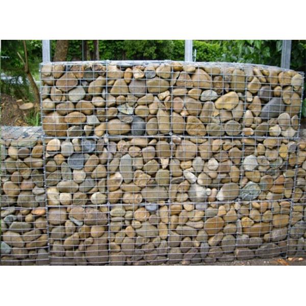 Welded gabion basket for retaining wall