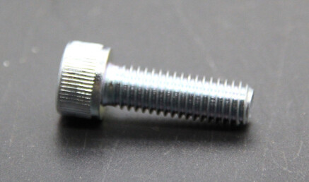 Commercial Hexagonal Socket Head Cap Screw , Metric Socket Screw With Hex Head M4X20 8.8 ISO 4762
