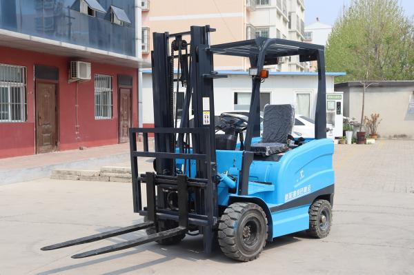 Quality 1.5-3.5 Tons Electric  Forklift 2000kg Loading 1500kg Lift Customizable Charger 3000mm for sale