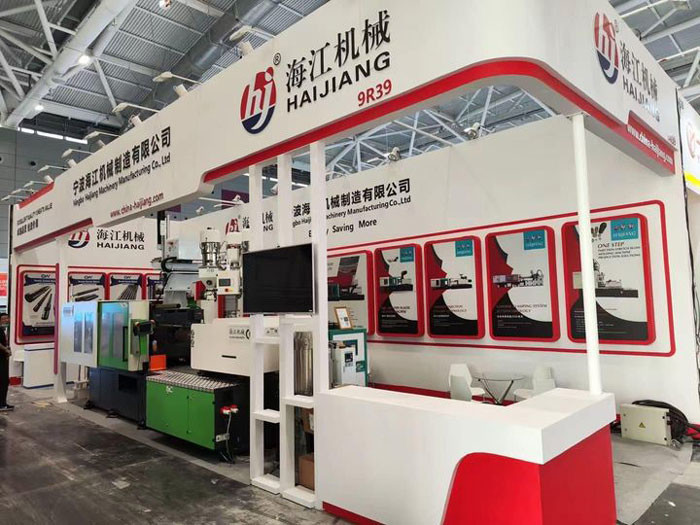 Advanced Plastic Injection Molder With Automatic Mold Height Adjustment And 3600KN Clamping Force