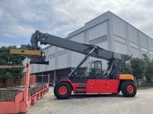Buy cheap 45000kgs Load Container Reach Stacker With CUMMINS Engine product