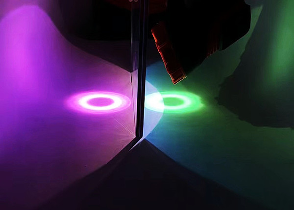 Customized Size Dichroic Glass , 10mm Laminated Glass