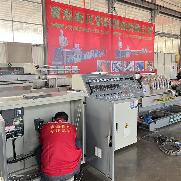 Plastic Corrugated Flexible Hose Machine , Electric Flexible Corrugated Pipe Production Line
