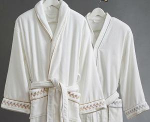 Buy cheap Adult Bath robe , bathshirt , 100% cotton , GSM 400, velour or loop product