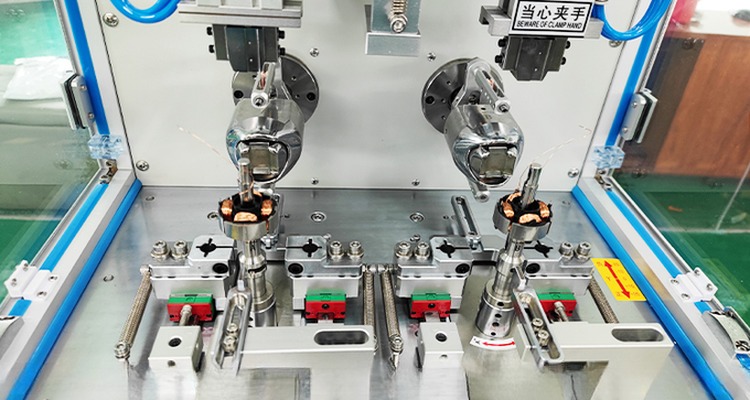Brushless Motor Winding Machine for Stator and Flywheel Max1000rpm Flying Fork Speed