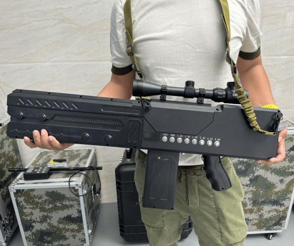 Quality Long Range Drone Frequency Jammer 2.4 Ghz Drone Jammer Handheld Anti Drone Gun for sale