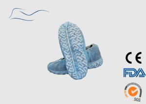 Lightweight Polyethylene Shoe Covers , Embossed Waterproof Shoe Protector