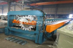 China Composite Floor Deck CNC Roll Forming Machine Closed Type Dovetail Profile Usage on sale