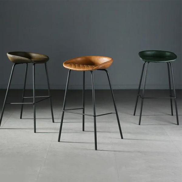 Wooden Brown Bar Table Leather 840HMM Counter Bar Chair With PVC Edging