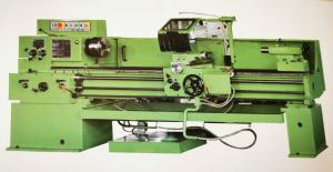 China Manual Metal Cutting Lathe Machine SN50Cx1000 Heavy Duty Metal Lathe on sale