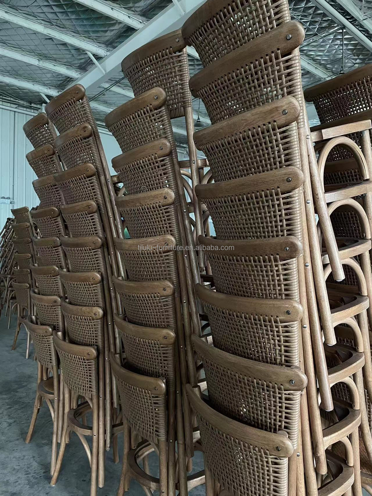 Hotel Banquet Event Dining Room Furniture Luxury Modern Stackable Rattan Wood Wedding Chairs for Elegant Seating