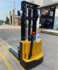1.5t Professional Material Lifting Equipment Walkie Full Electric Stacker