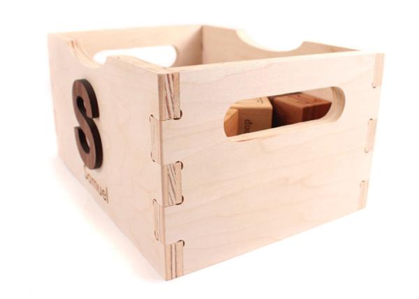Several Color Wooden Crates With Handle , Custom Made Large Unfinished Wood Box