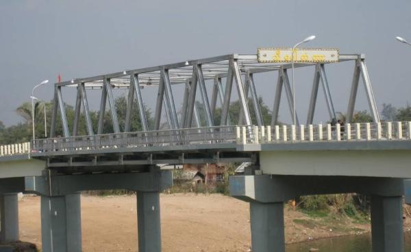 Quality High Stiffness Steel Truss Bridge Professional With Double lanes for sale