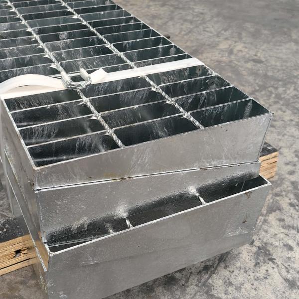 Quality 1 Inch Bar Spacing Aluminum Bar Grating for Strong and Sturdy Structure for sale