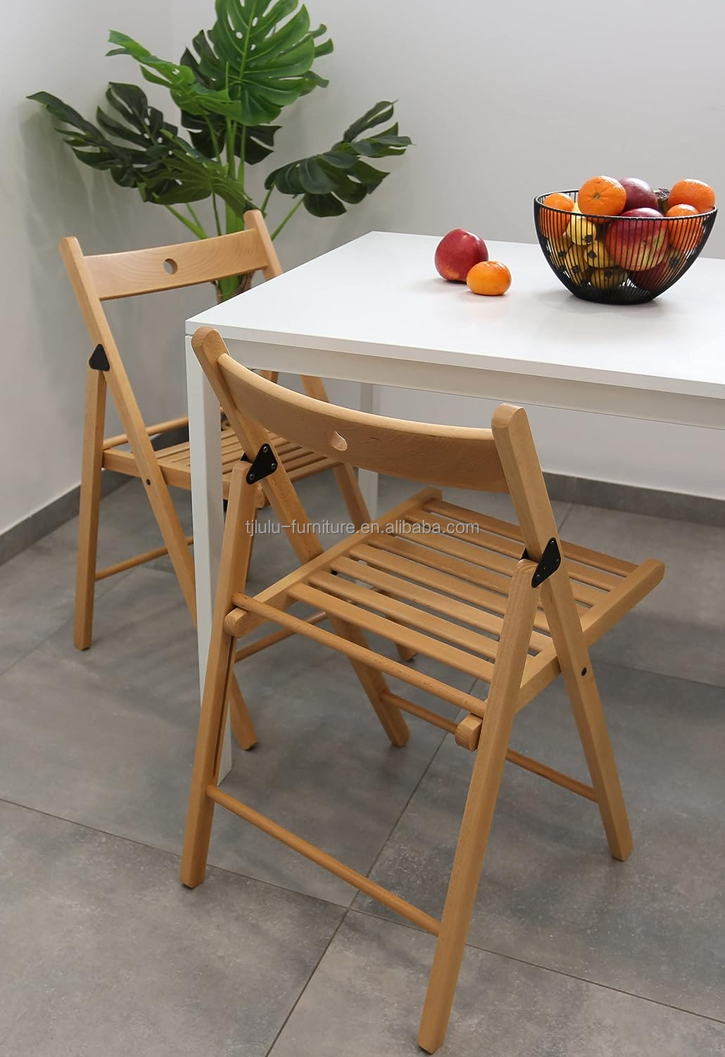 Modern Finish Nitrolacquer Wooden Folding Chairs for Hotel and Event Usage in 2023