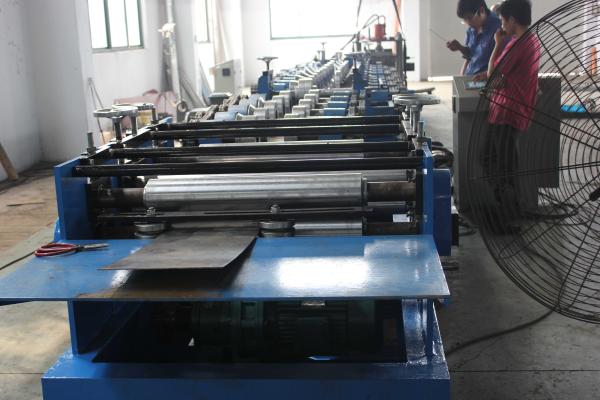 Quality C Purlin Cold Roll Forming Machine With Auto Punching / Cutting for sale