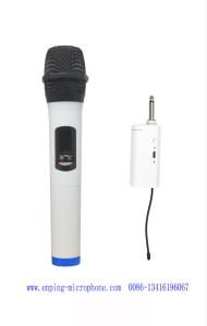 China C8/ cheap universal mini muni-channel channels UHF wireless microphone  with 6.35mm plug for speaker on sale