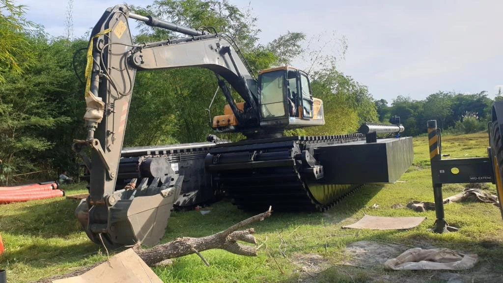 Customized Floating Amphibious Excavator Pontoon Q355B Q690 Q345BUndercarriage Parts Water Track used for Cat 320D PC200
