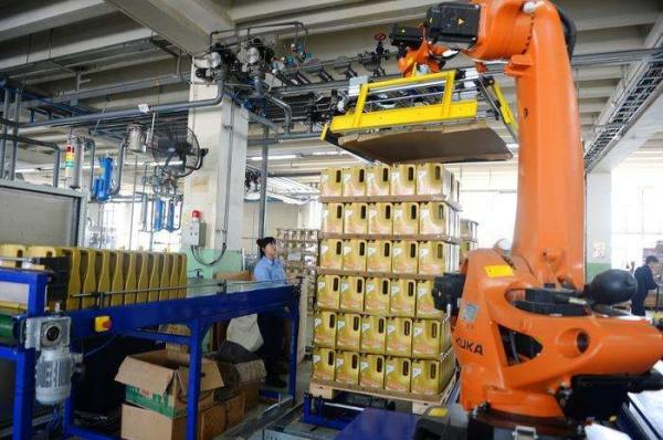 Quality Hazardous Material Handling Robotic Packaging Machinery Full / Semi Auto Easy Operation for sale