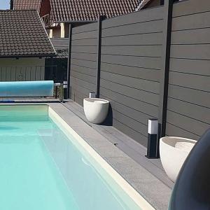 Buy cheap WPC Plastic Wood Fence Boards Rotproof Composite Fence Boards product