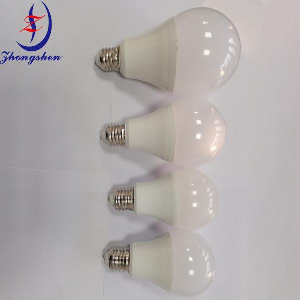 Quality IP67 Globe Bulb Lamp Dimmable LED Poultry Lighting For Poultry Farm for sale