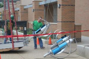 Red Blue Sliver Solar Wind Hybrid Power System 300W 24V Wind Turbine For Home