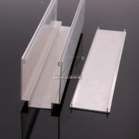 Quality 6063-T5 Large Aluminum Profiles Mill Surface Treatment For Fence Frame Decoration for sale